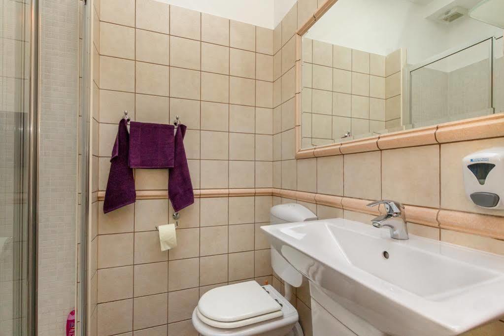 Apartments Aspalathos Split Ngoại thất bức ảnh