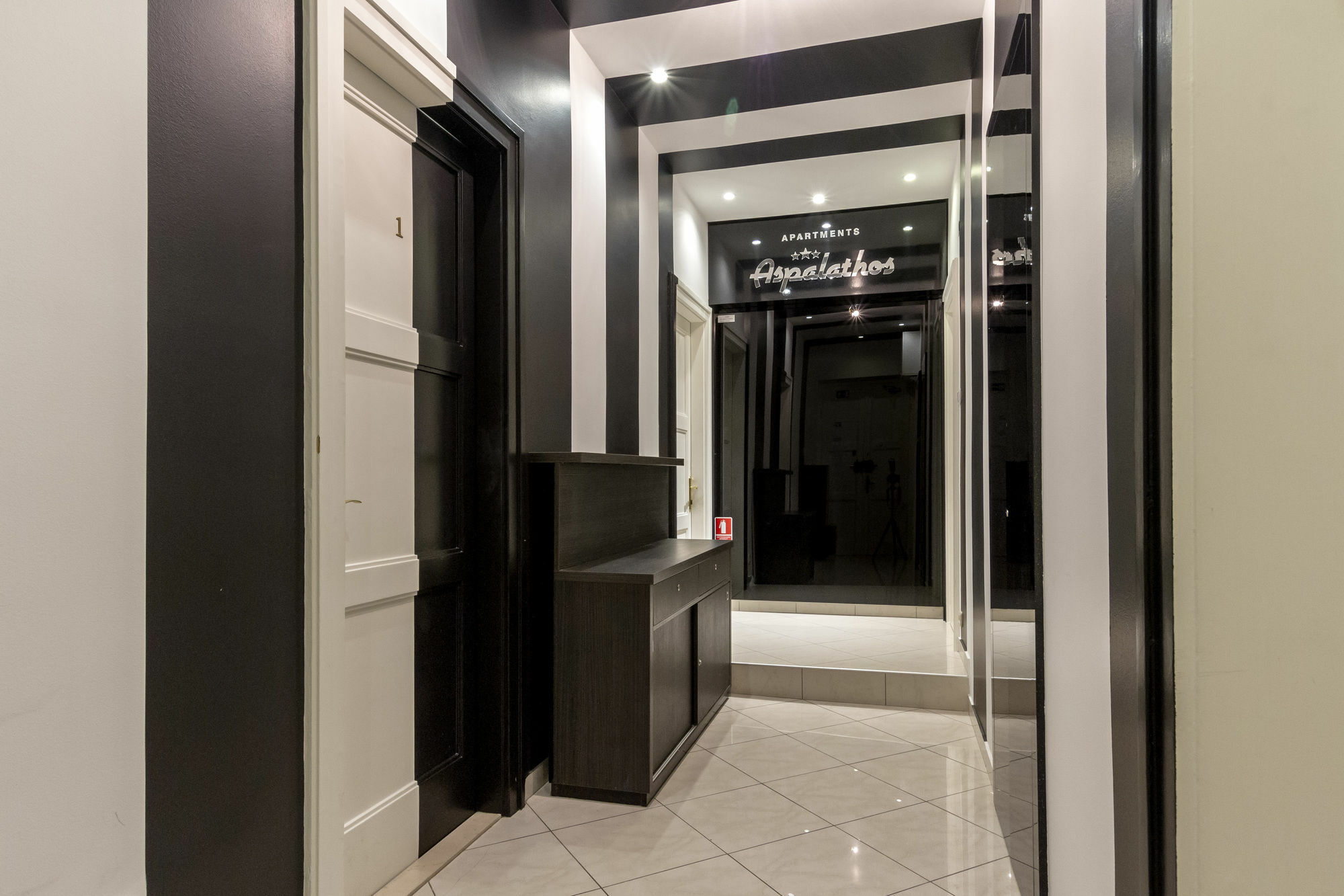 Apartments Aspalathos Split Ngoại thất bức ảnh